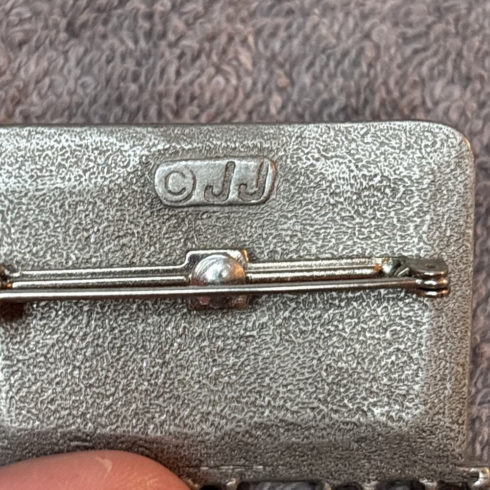 JJ Jonette Pewter Math Teacher Brooch Chalkboard Pin With Charms Book Pencil - Picture 3 of 6